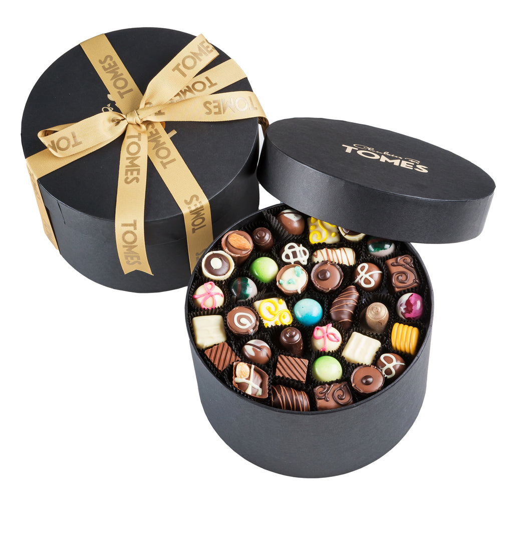 Delux Chocolate Gift Box - 150 Piece