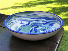 Load image into Gallery viewer, Swirl Pattern Bowl
