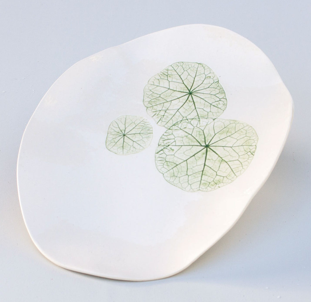 Nasturtium Medium Organic Platter - Green